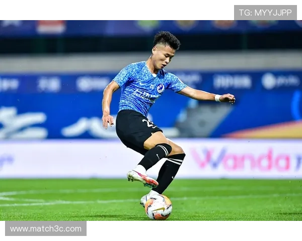 豪门球队转让价格飙升背后的资本博弈与市场逻辑解析深度观察与未来趋势