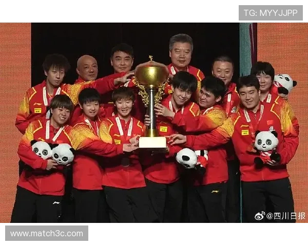 国乒赛场再创辉煌包揽冠亚军展现王者风范与强大实力六连胜荣耀时刻 - 副本 (2)