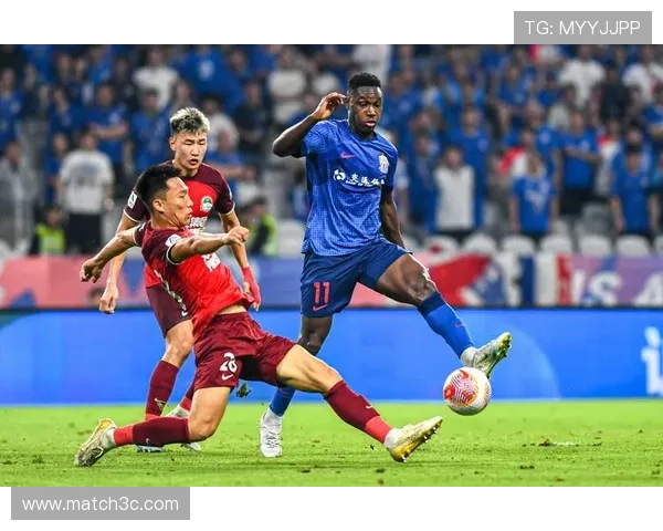 多名球星转会确认引爆今夏足坛格局重塑与豪门实力洗牌风暴巨变潮 - 副本 (2)